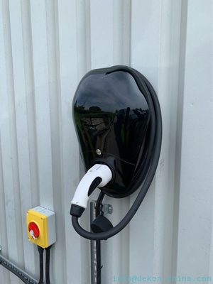 GBT connector Level 2 OCPP 1.6J full function CE certified 7kW Smart Home EV Charger with 5 meters cable WIFI and 4G