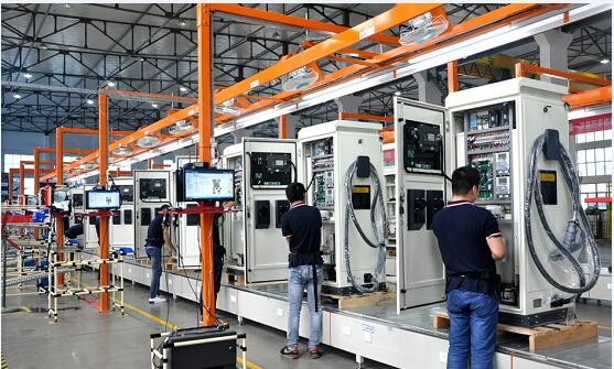 360kw liquid cooled 500A output Ultra Fast liquid cooled DC Charger for electric vehicle charging